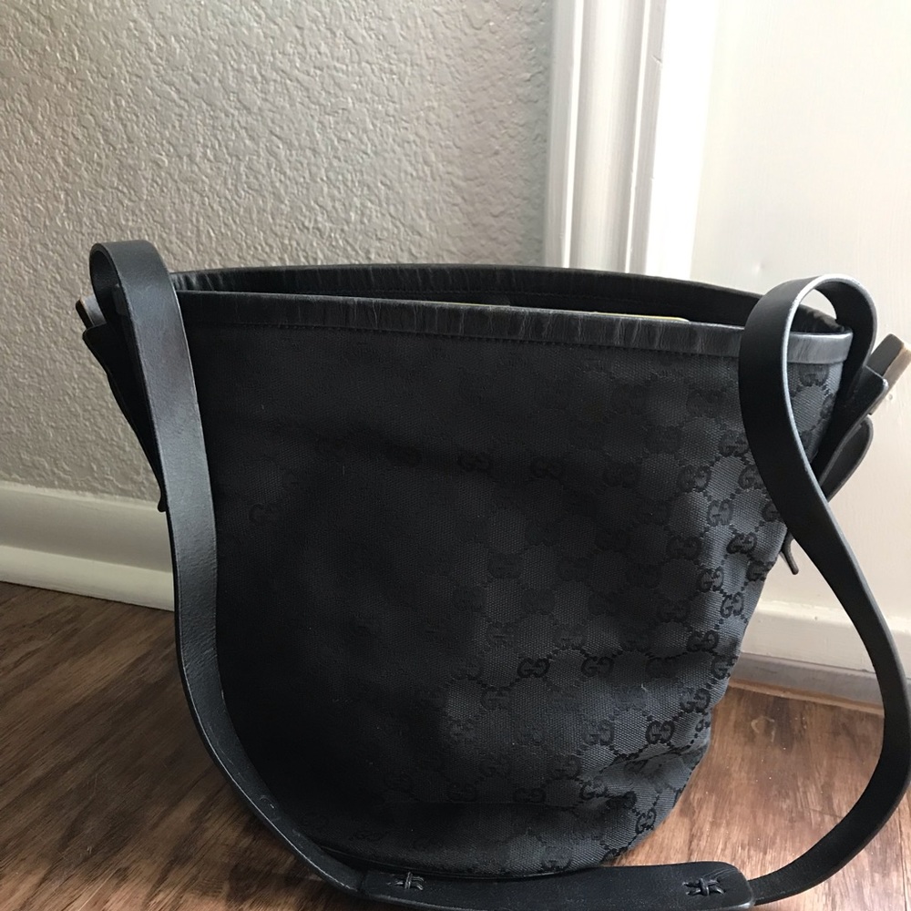 Authentic Gucci Purse